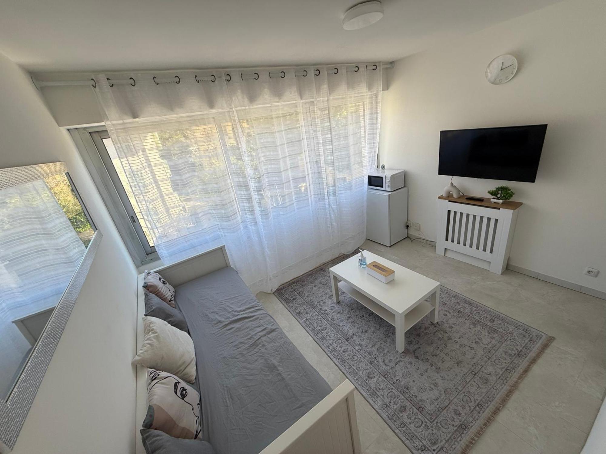 Studio Cosy Entierement Equipe Nizza Kültér fotó